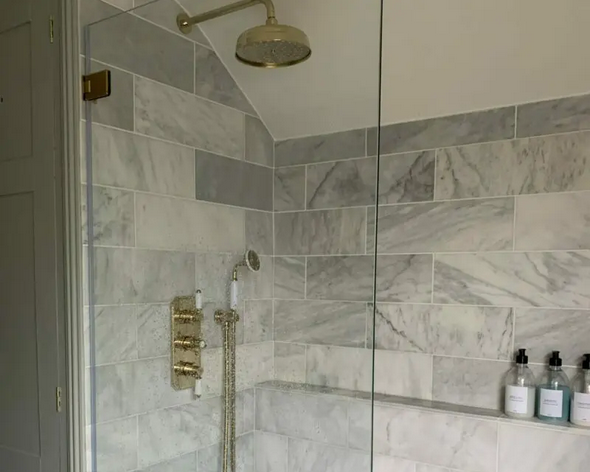 Bath Screen with Brass Hinges