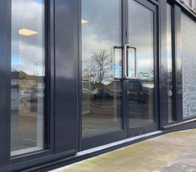 Shop Fronts & Curtain Walling 