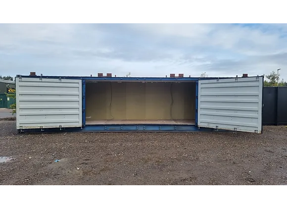 Ex-Hire 40ft Side Opening Container - Lined w/Electrics