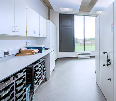 Extensive range of lab storage solutions