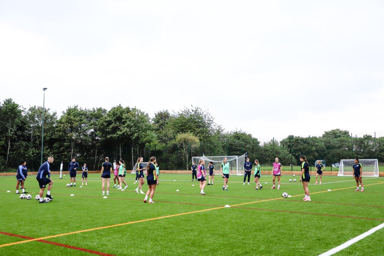 Blenheim High School new 3G pitch by Notts Sport