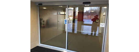 record THERMCORD sliding door - Ronald McDonald House