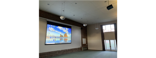 Projection Screens