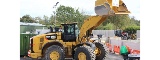 Loading Shovel hire