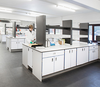 Lab furniture Supplier