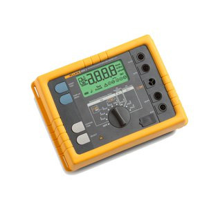 Fluke 1625-2 GEO Earth Ground Tester 