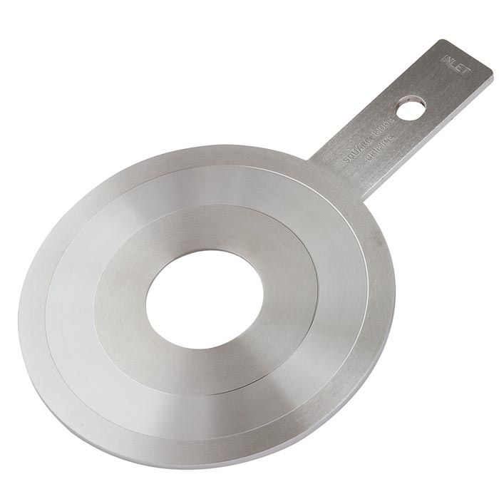 Orifice plate, orifice flange, annular chamber