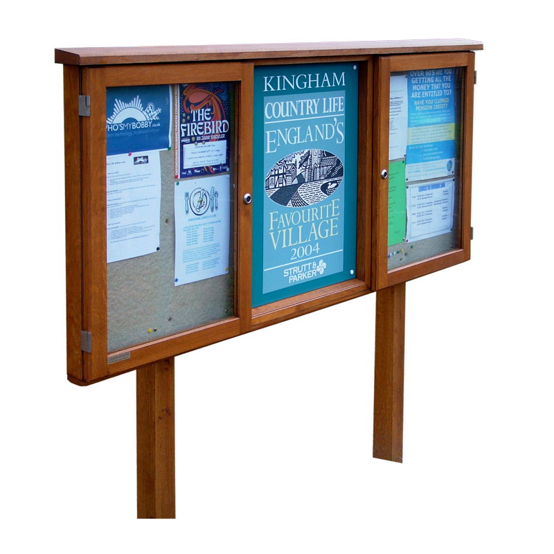 3-Bay, 4 x A4 oak Noticeboard, 2-bays Glazed