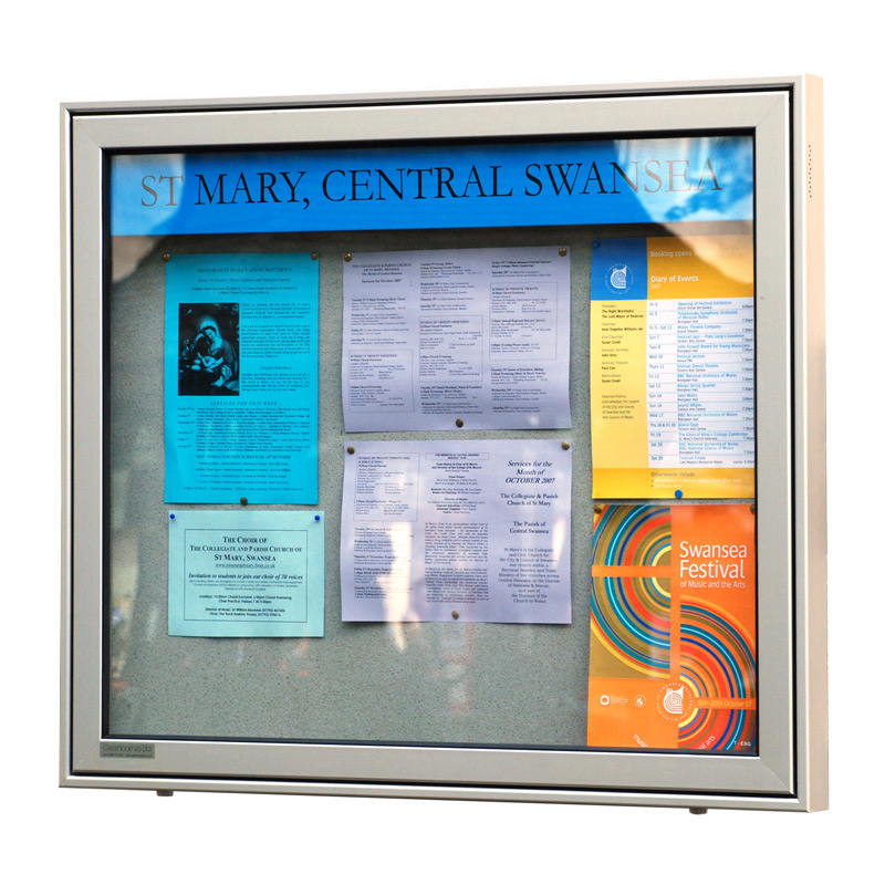 8 x A4, A-Max Aluminium Noticeboard