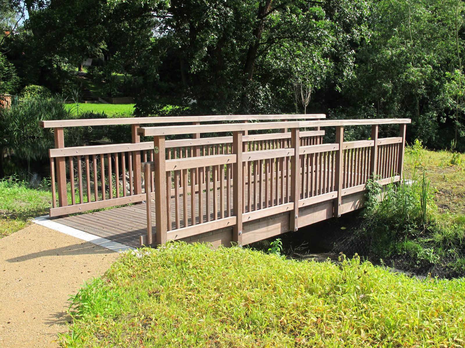 Solid Beam Footbridges