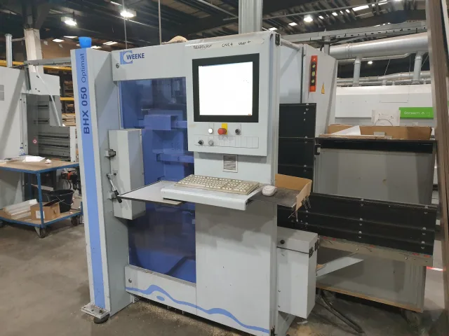 Vertical CNC Machine Centres