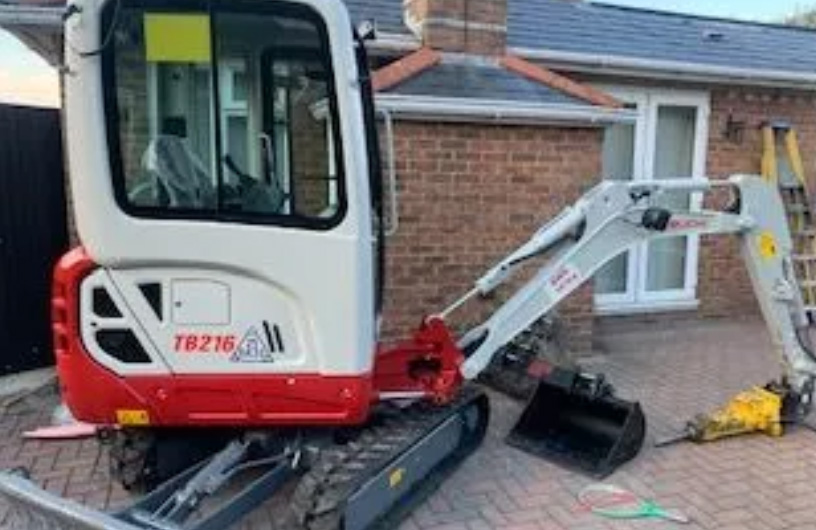 Takeuchi TB216 Excavator with Breaker