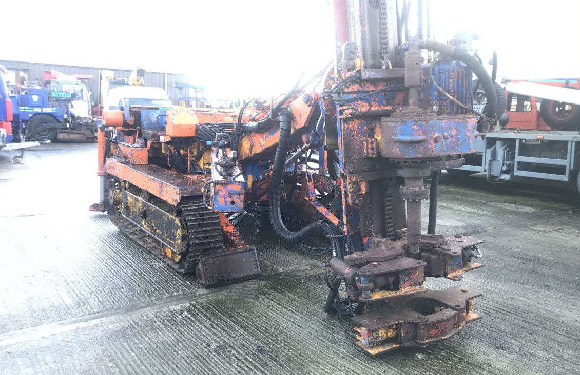 Casagrande C6 tracked drilling Rig