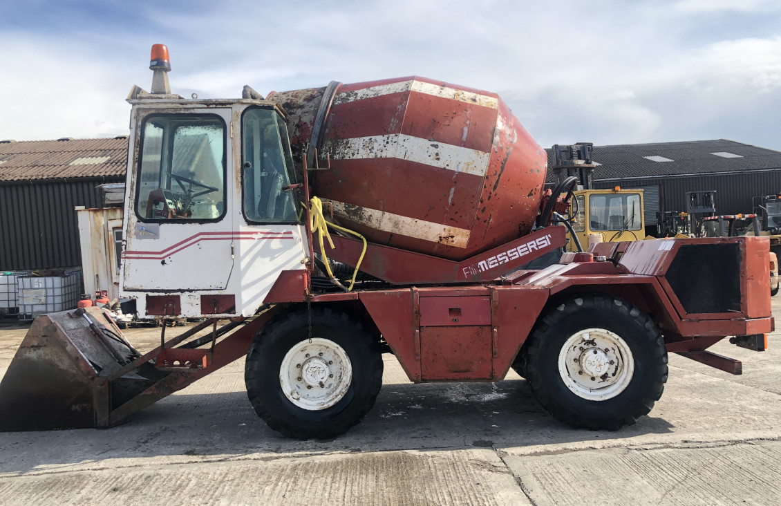 Messersi 3000 all terrain cement mixer