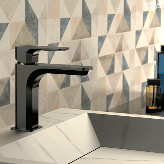 DANIEL Tiara Basin Mixer Tap