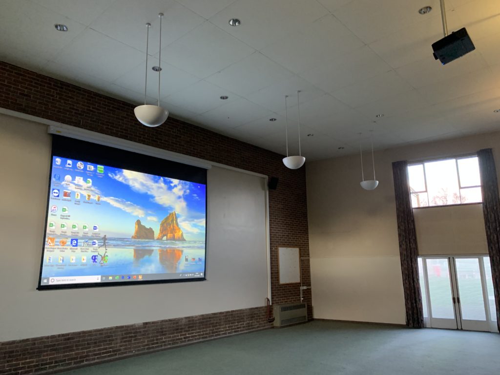 Projection Screens