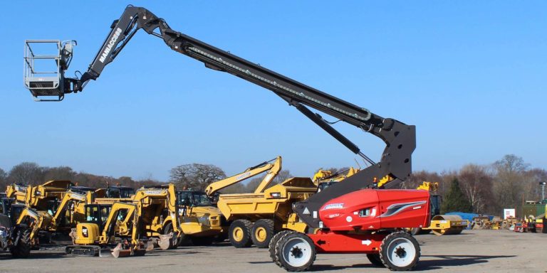 Telescopic Straight Boom Hire