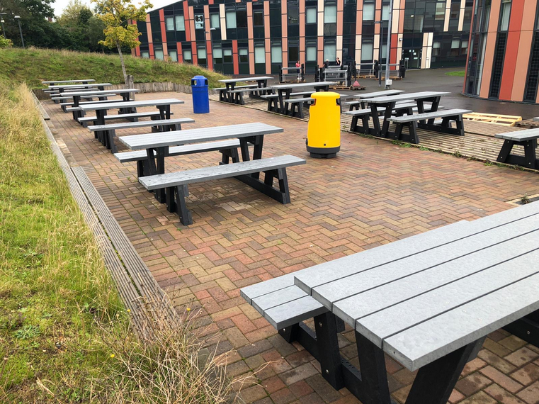 Lyon Picnic Table