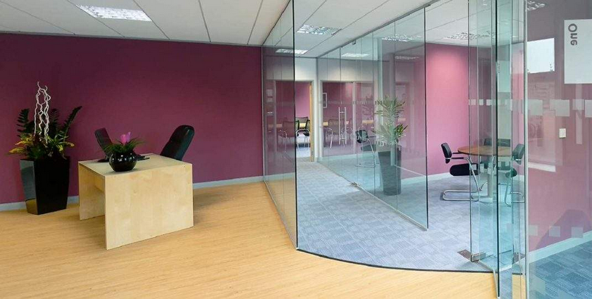 Frameless Glass Partitioning