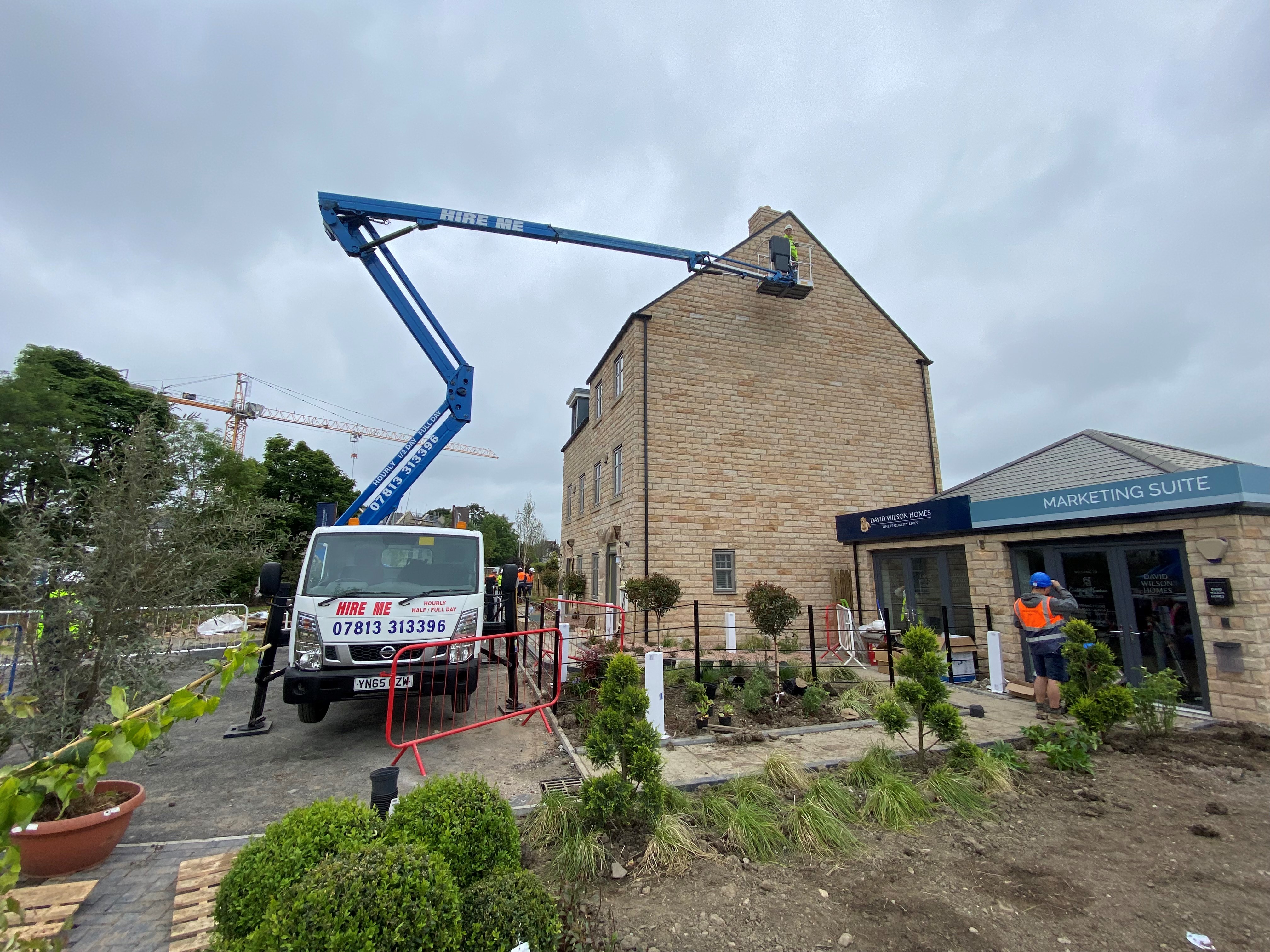 Truck Mounted Cherry Picker Hire 