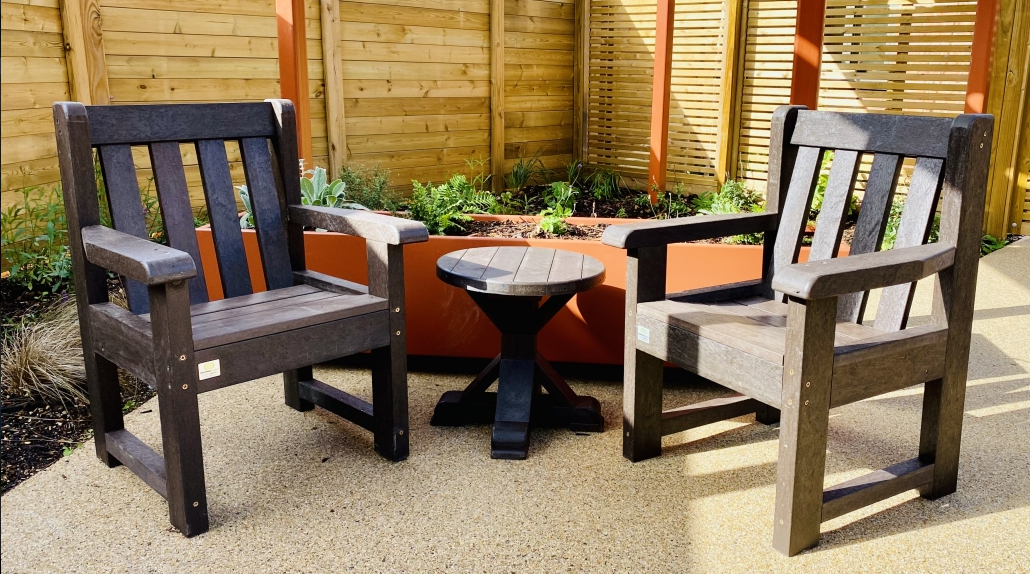 Signature Range - Outdoor Furniture